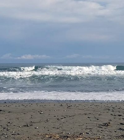 2025/11/6 午後 静波海岸