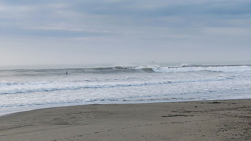 2025/12/25 7:27 静波海岸